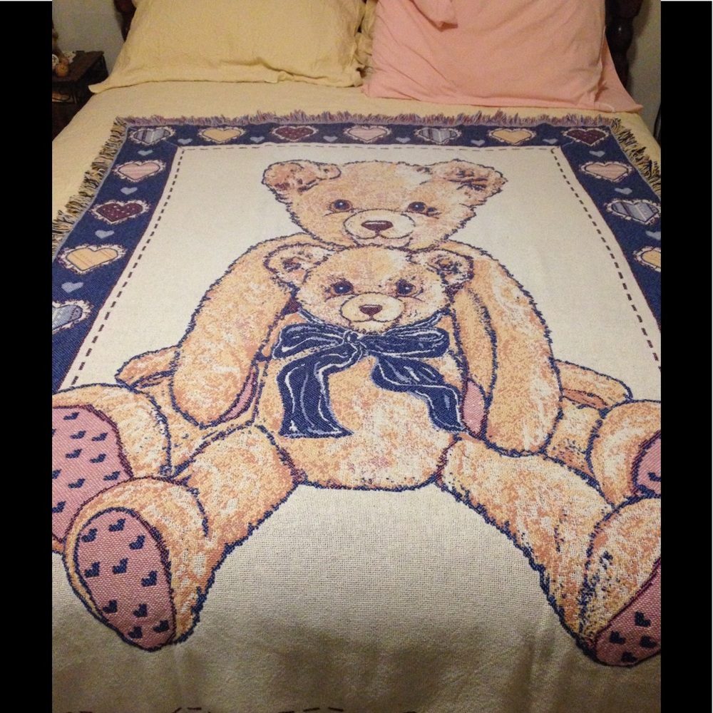 Cherish teddy bear throw